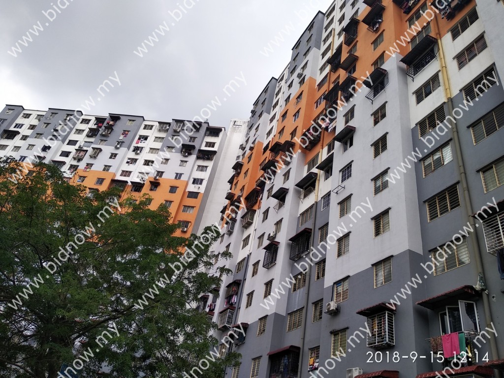 Pangsapuri Sri Penara, Jalan Sri Permaisuri 1, Bandar Sri 