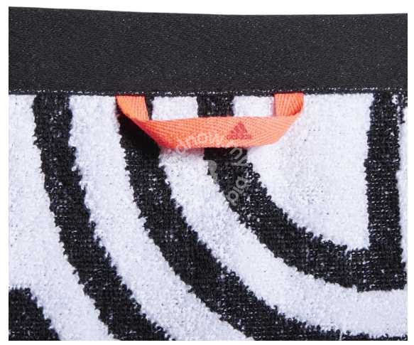 GD4955 adidas Unisex Tokyo Hiroko Takahashi Exercise Towel Cycling