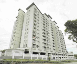 Blok B, Perumahan Aman Larkin, Jalan Tani, Kampung Aman, 80350 Johor Bahru, Johor