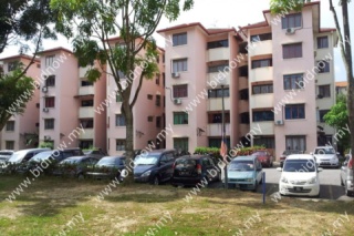 Pangsapuri Sri Raya, Jalan Ukay Perdana 3, Taman Ukay Perdana, Ampang, Selangor