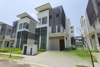 Jalan Kemuning Mutiara 33/158B, Residence 33, Taman Kemuning Utama, Seksyen 33, 40400 Shah Alam, Selangor