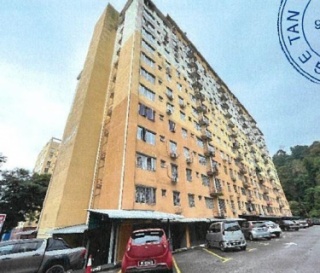 Jemerlang Apartment, Jalan SH 1/3, Selayang Heights, Batu Caves 68100, Selangor