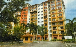 SL Block B, Bukit Merah Laketown, 34400 Simpang Empat Semanggol, Perak