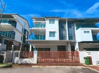 Jalan Residence 1, 1080 Residence @ Puncak Saujana Kajang, 43000 Kajang, Selangor