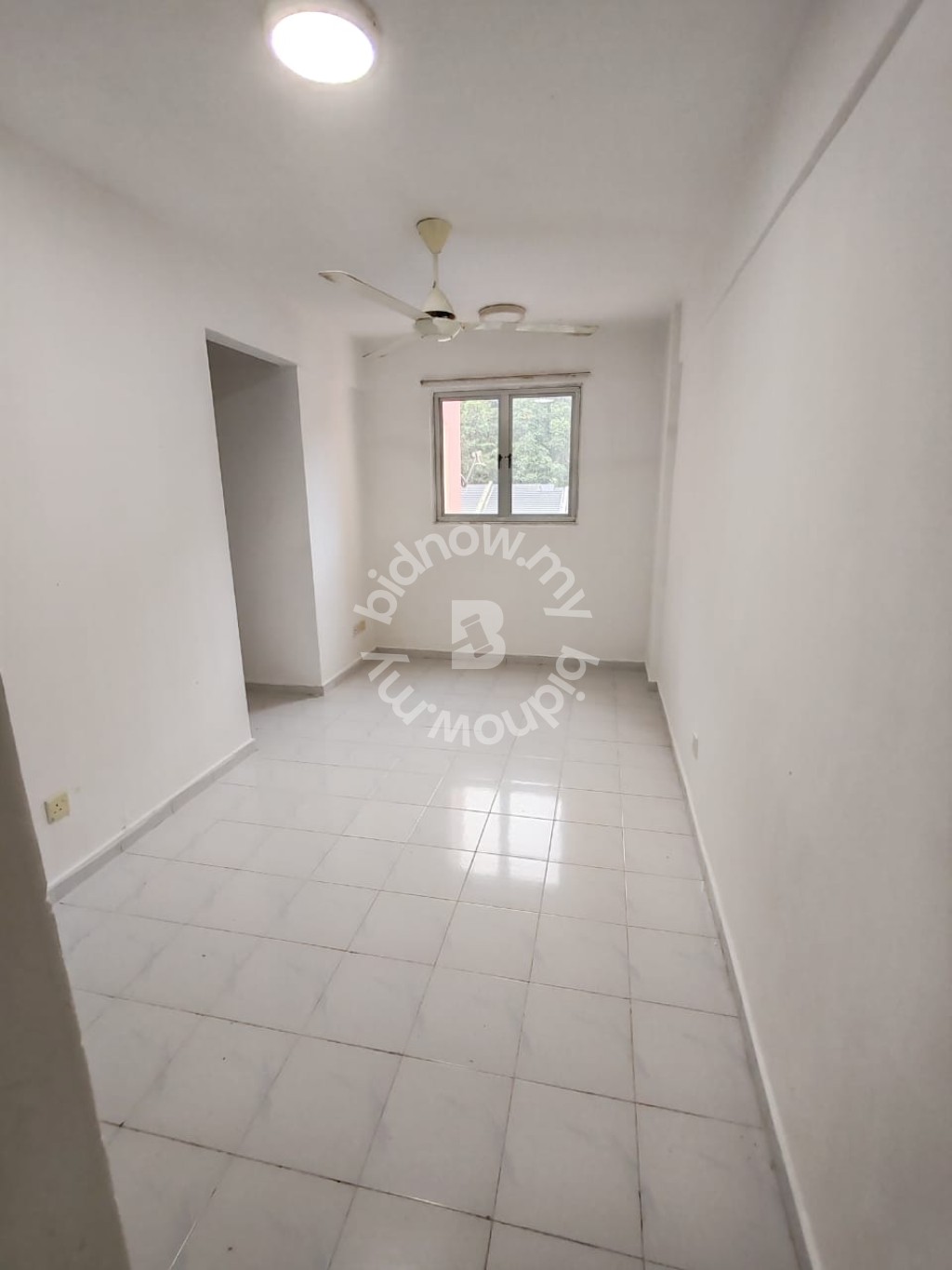 [MARK UP!] Renovated Unit, Pinang Emas Flat, Batu Ferringhi