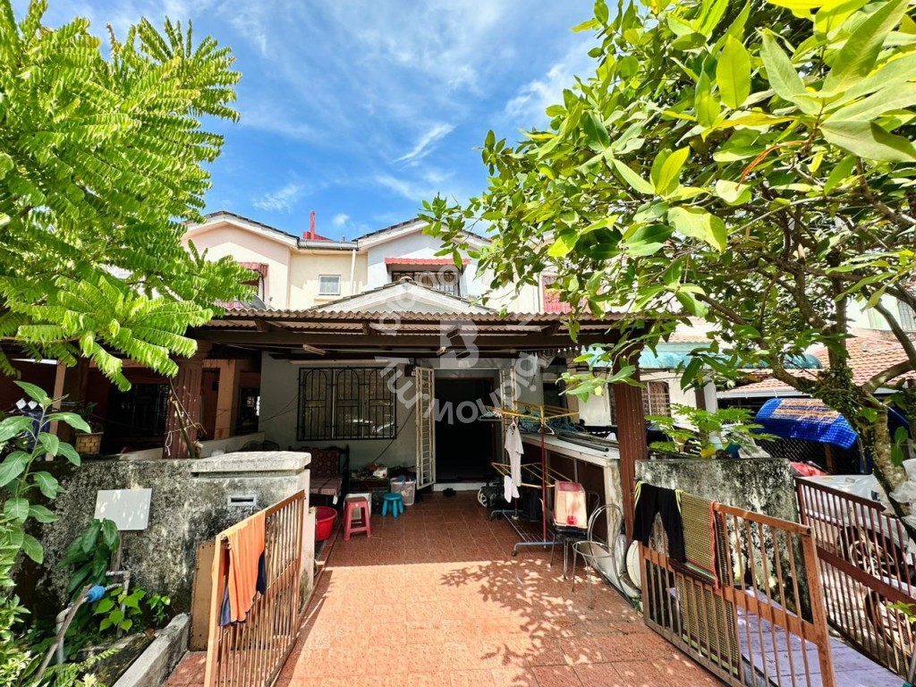 RENOVATED DOUBLE STOREY TERRACE, BANDAR TASIK PUTERI, RAWANG