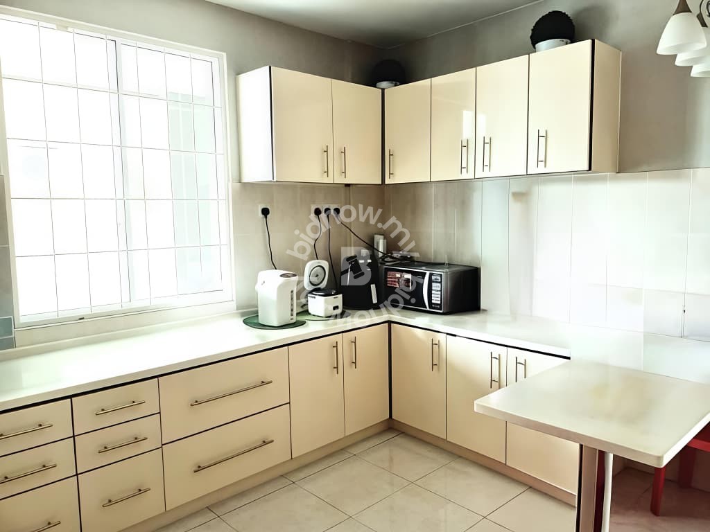 Taman Padi View Villa Penampang, 3-Storey Semi Detached House