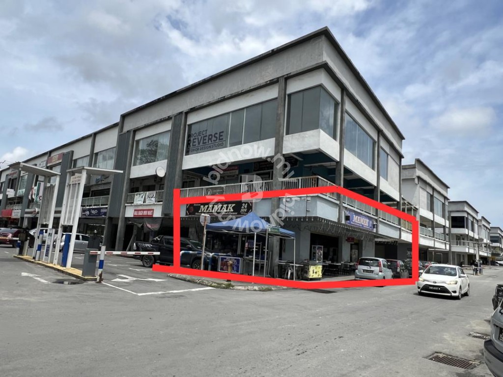 Inanam Capital Corner Lot Road Front shop retail lot For Sale