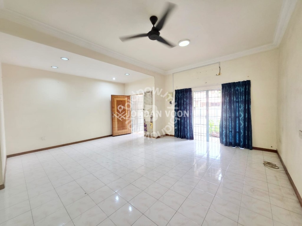 Taman Saujana Permai 2styTerrace Renovate Kitchen, Kota Permai