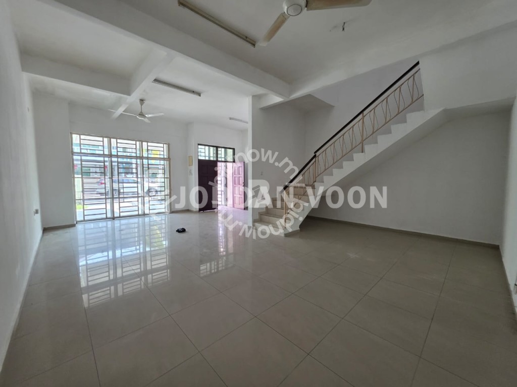 Taman Cendana Permai 2sty Terrace Unfurnished Freehold, Juru factory