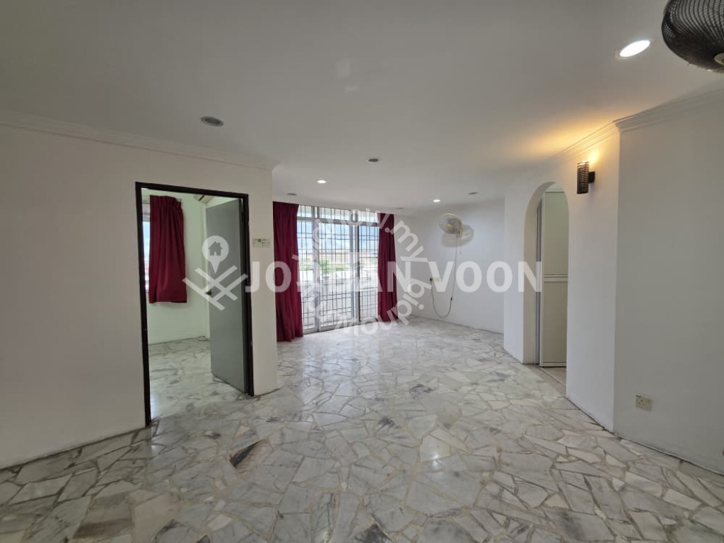 Seri Orkid Freshly Painted South Facing Renovated Kitchen Full Loan