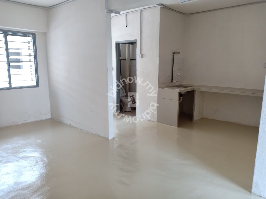 [Near Jawi Toll, Sale With Tenancy] Taman Bukit Panchor Flat @ Nibong Tebal