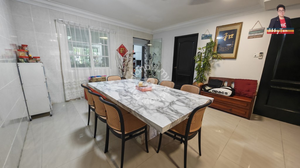 Imperial Villa Penampang 3-Storey Terrace House for Sale | 5 Bedrooms